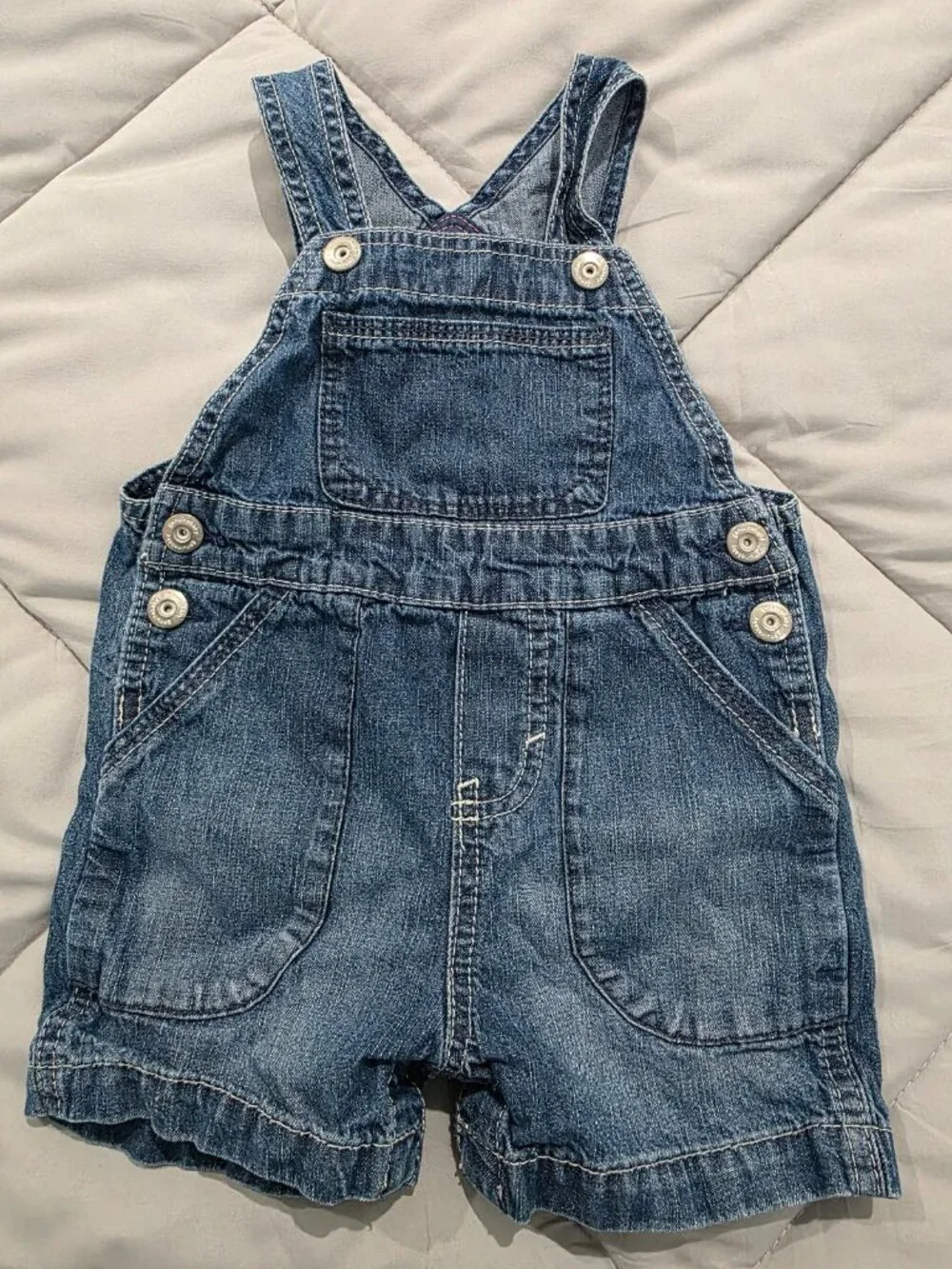 Genuine Baby by OshKosh Denim Short Overalls Size 9M Baby Jean Romper Unisex